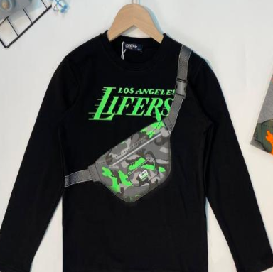 POLERA CON MANGA